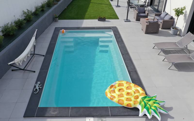 Avoir une eau de piscine limpide grâce à cocktail piscine Pertuis